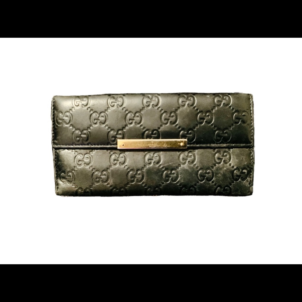 Authentic GUCCI guccissima in good used condition!